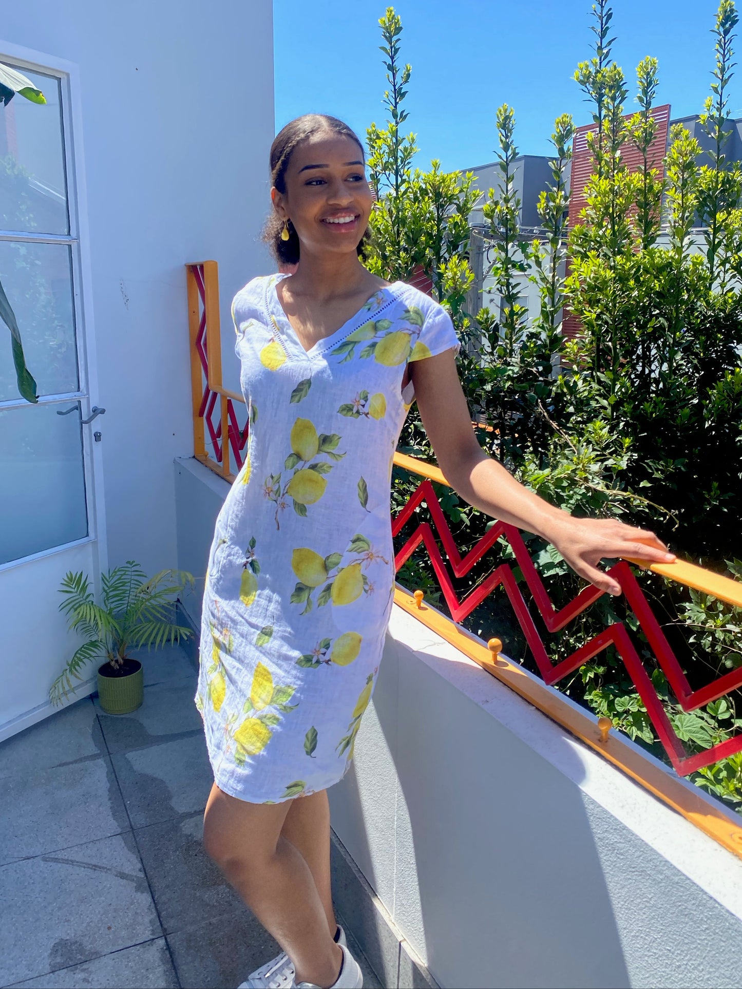 Lemon Print Dress with Round Neckline